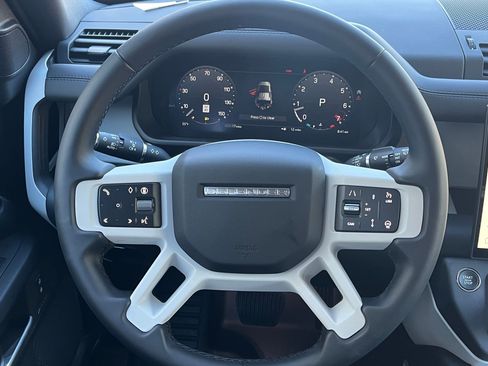 Used 2026 Land Rover Defender 110 S AWD/4WD image 16