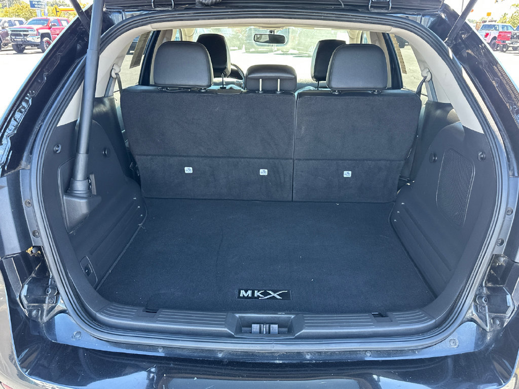 Used 2015 Lincoln MKX AWD w/ Equipment Group 101A image 18