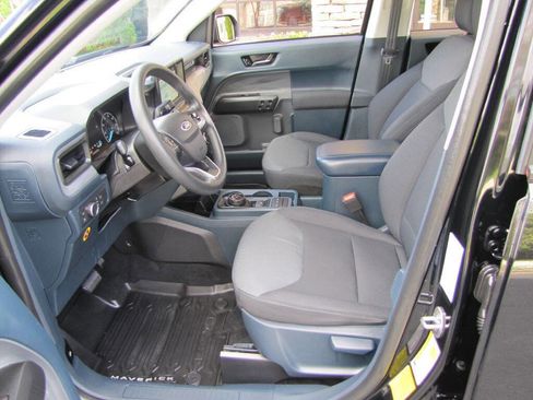 Used 2022 Ford Maverick XL image 12