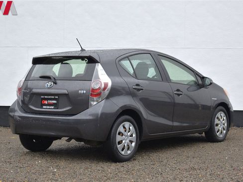 Used 2012 Toyota Prius C Two image 5