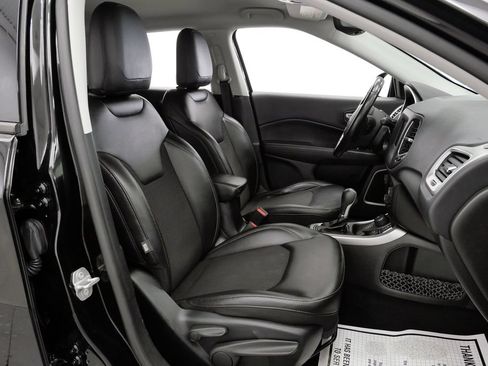 Used 2020 Jeep Compass Latitude AWD/4WD image 14