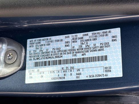 Used 2022 Lincoln Corsair Standard image 42