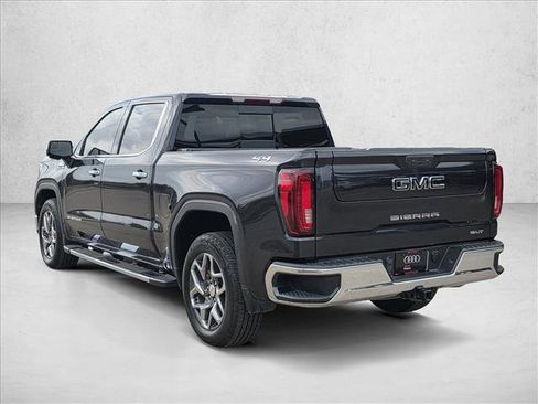 Used 2023 GMC Sierra 1500 SLT w/ SLT Premium Package AWD/4WD image 7