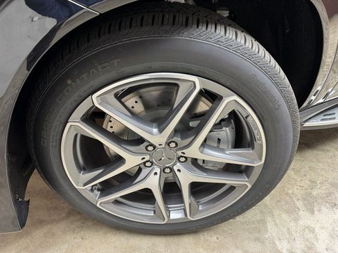 New 2026 Mercedes-Benz GLE 53 AMG 4MATIC Coupe image 29