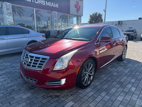 Used 2013 Cadillac XTS Luxury image 4