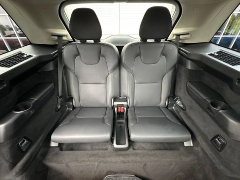 Used 2022 Volvo XC90 T8 Inscription Expression AWD/4WD image 28