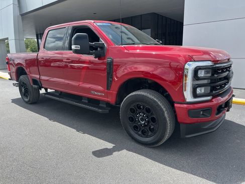 Used 2024 Ford F250 Lariat w/ Lariat Ultimate Package AWD/4WD image 2