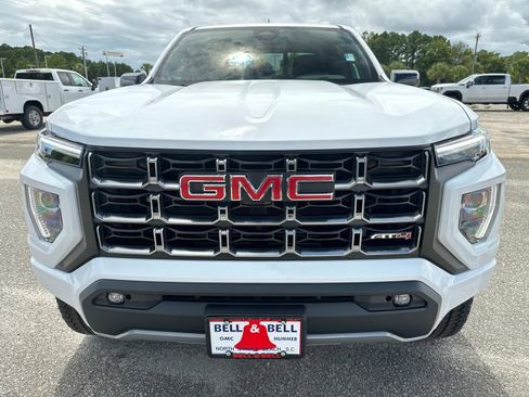 New 2025 GMC Canyon AT4 w/ Nightfall Edition AWD/4WD image 8