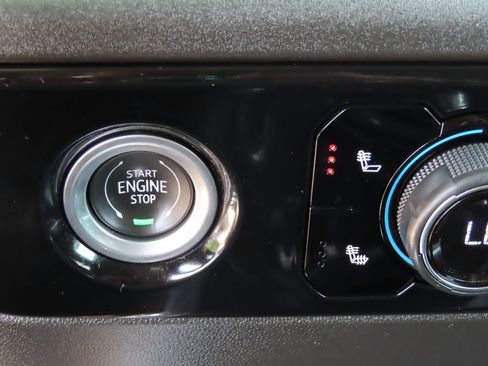 Certified 2023 Chevrolet Silverado 1500 RST AWD/4WD image 8