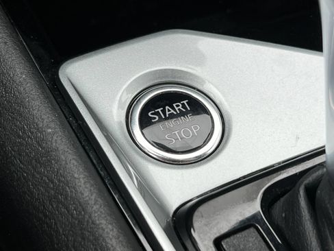 Used 2024 Nissan Altima 2.5 SV FWD image 26