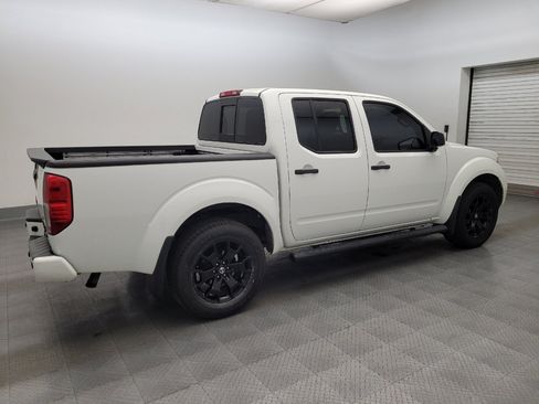 Used 2020 Nissan Frontier SV w/ Midnight Edition Floor Mats AWD/4WD image 10