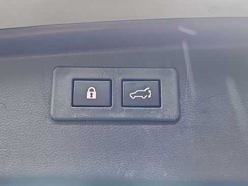 Certified 2024 Subaru Outback Limited AWD/4WD image 17