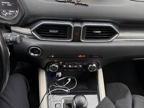 Used 2017 MAZDA CX-5 Grand Touring image 3