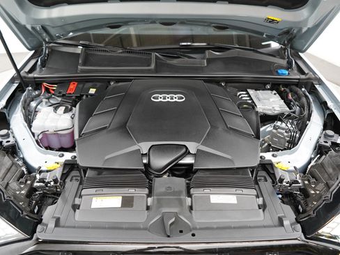 Used 2025 Audi Q7 3.0T Prestige AWD/4WD image 30