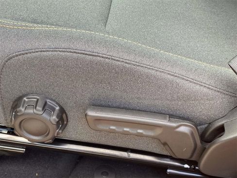 New 2025 Jeep Gladiator Sport image 45