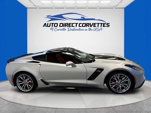 Used 2019 Chevrolet Corvette Z06 RWD image 7