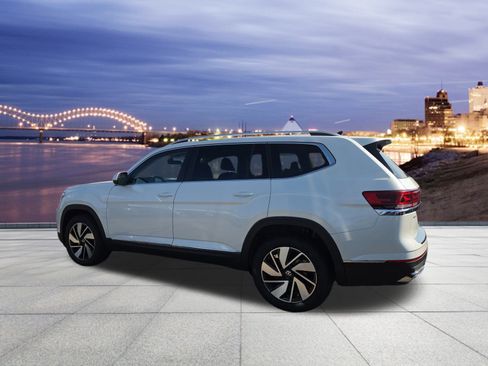 New 2026 Volkswagen Atlas SEL image 3