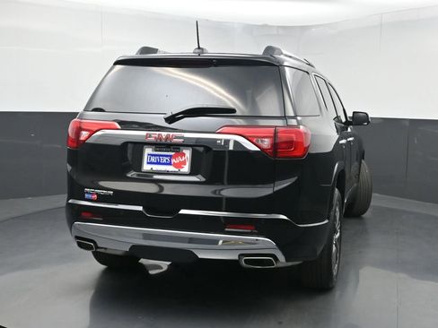 Used 2019 GMC Acadia Denali w/ Technology Package FWD image 43