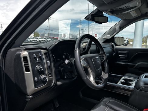 Used 2015 GMC Sierra 1500 Denali w/ Driver Alert Package AWD/4WD image 9