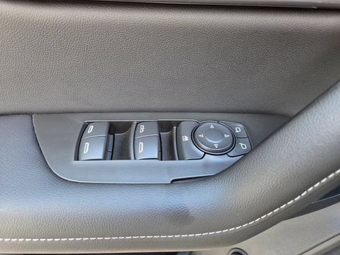 Certified 2024 Chevrolet Blazer LT w/ Convenience Package FWD image 19