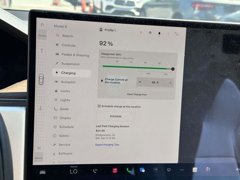 Used 2022 Tesla Model S AWD/4WD image 34