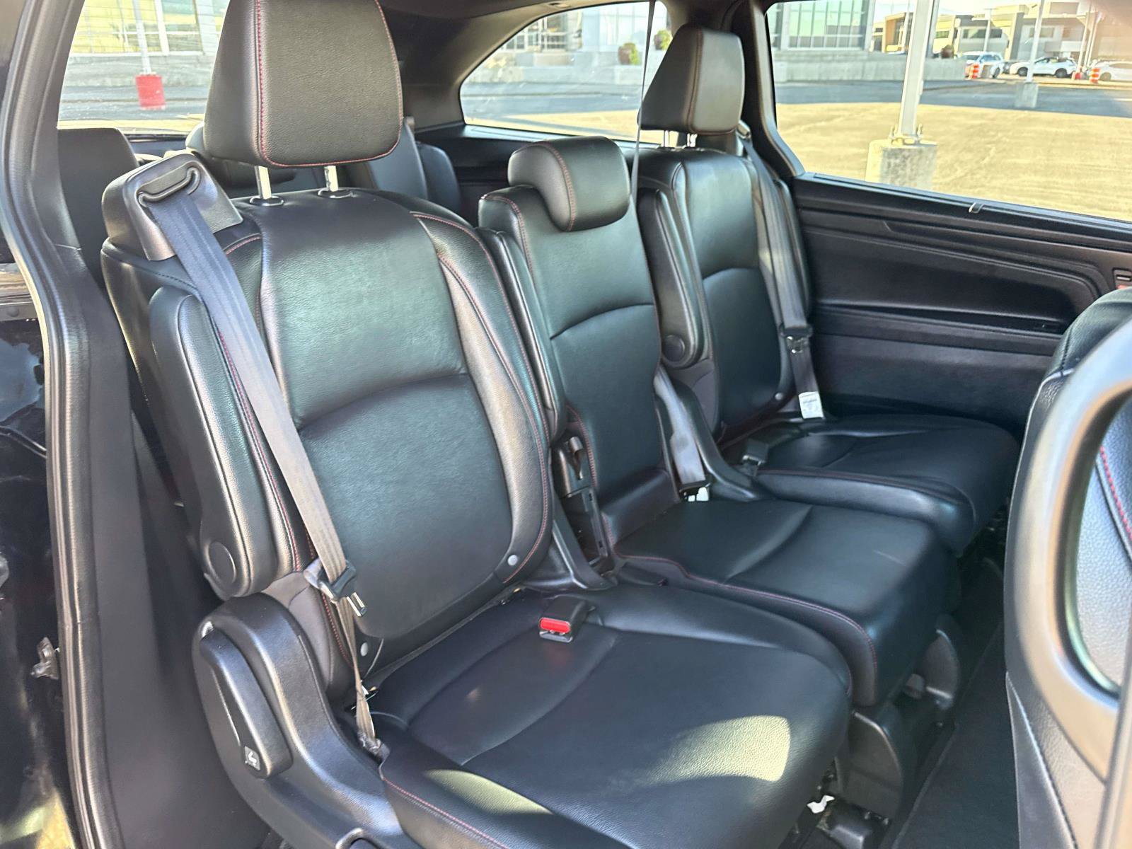 Used 2025 Honda Odyssey Sport-L image 17