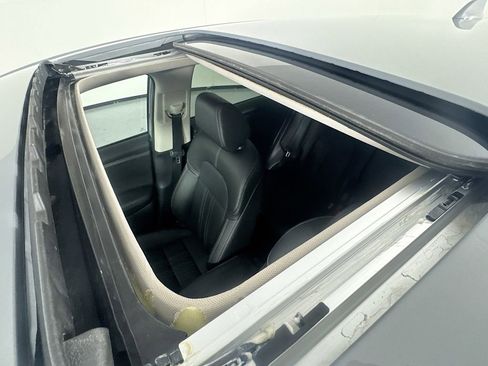 Certified 2026 Honda HR-V EX-L image 28