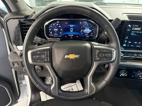 Used 2024 Chevrolet Silverado 1500 LT AWD/4WD image 22