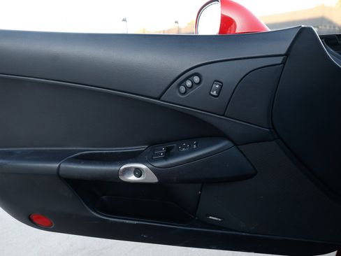 Used 2007 Chevrolet Corvette Convertible w/ Preferred Equipment Group image 39