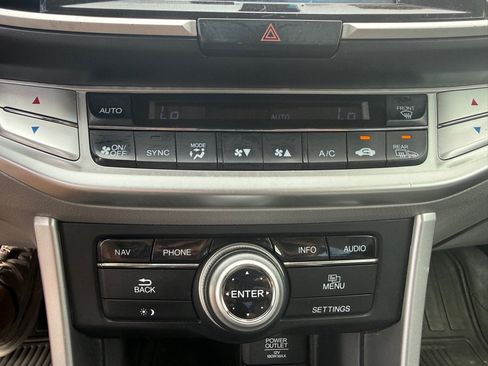Used 2014 Honda Accord EX-L image 22