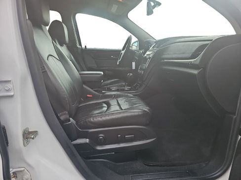 Used 2016 Chevrolet Traverse LT image 17