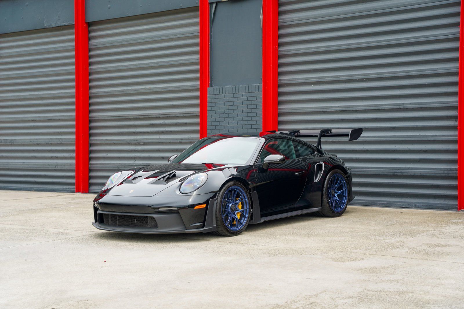 Used 2024 Porsche 911 GT3 RS RWD image 1