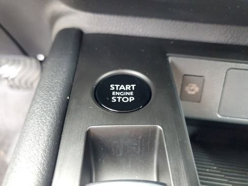 New 2026 Nissan Kicks SV image 19