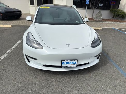 Used 2021 Tesla Model 3 Performance image 19