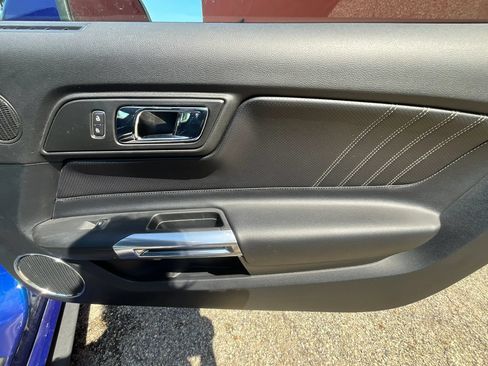 Used 2015 Ford Mustang Premium w/ Equipment Group 201A RWD image 21