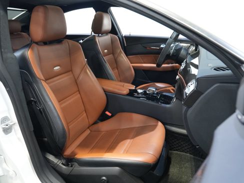 Used 2013 Mercedes-Benz CLS 63 AMG image 34