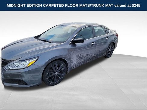 Used 2018 Nissan Altima 2.5 SR w/ SR Midnight Edition image 4