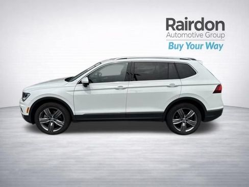 Used 2021 Volkswagen Tiguan SEL AWD/4WD image 34