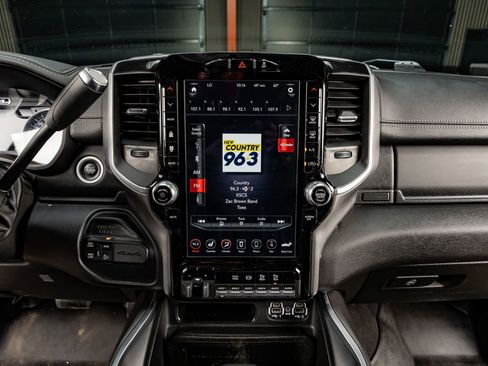 Used 2020 RAM 2500 Laramie image 23