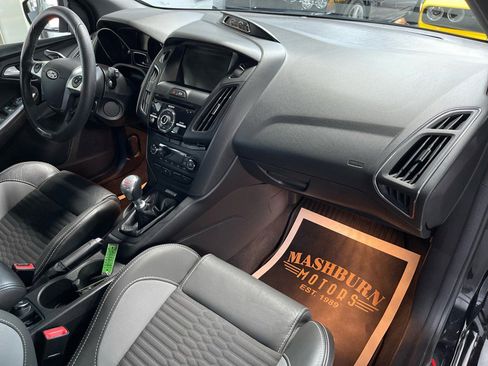 Used 2013 Ford Focus ST image 42