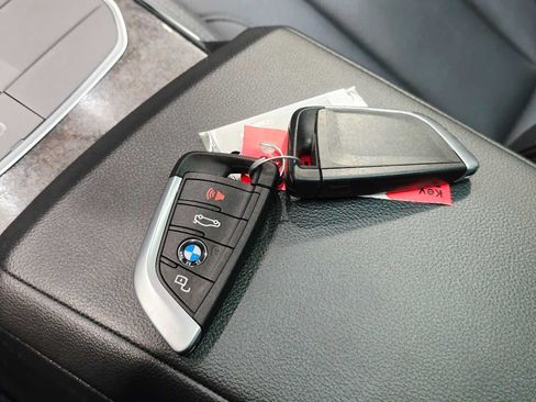 Used 2023 BMW i4 eDrive35 w/ Premium Package RWD image 32