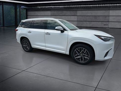 Certified 2025 Lexus TX 350 AWD w/ Technology Package image 2