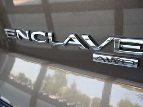 Used 2012 Buick Enclave Leather AWD/4WD image 12
