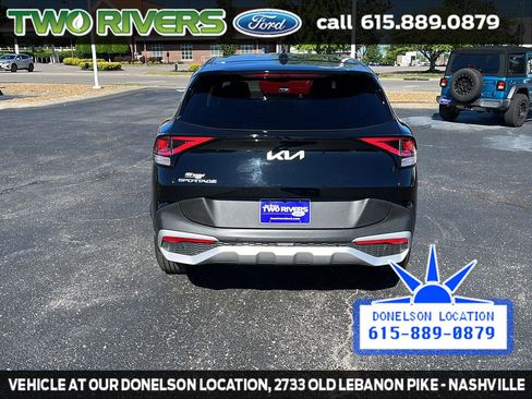 Used 2025 Kia Sportage EX FWD image 7