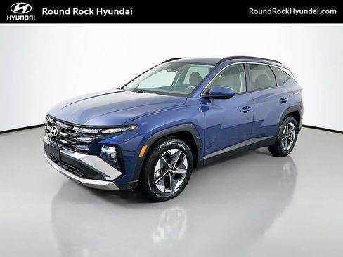 Certified 2025 Hyundai Tucson SEL FWD image 1