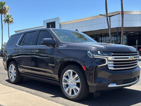 Used 2023 Chevrolet Tahoe High Country AWD/4WD image 2
