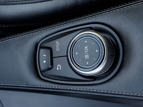 Used 2022 INFINITI QX50 Luxe image 31