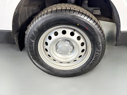 Used 2022 Ford Maverick XL image 36