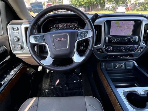 Used 2015 GMC Sierra 1500 SLT w/ Driver Alert Package AWD/4WD image 7