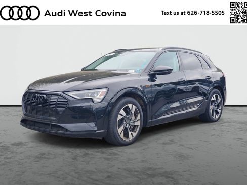 Used 2022 Audi e-tron Premium w/ Convenience Plus Package AWD/4WD image 1